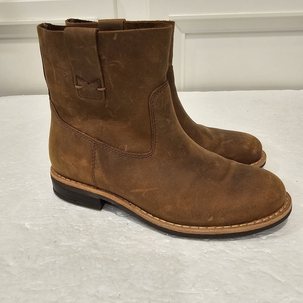 Roots Tribe Leather Boots